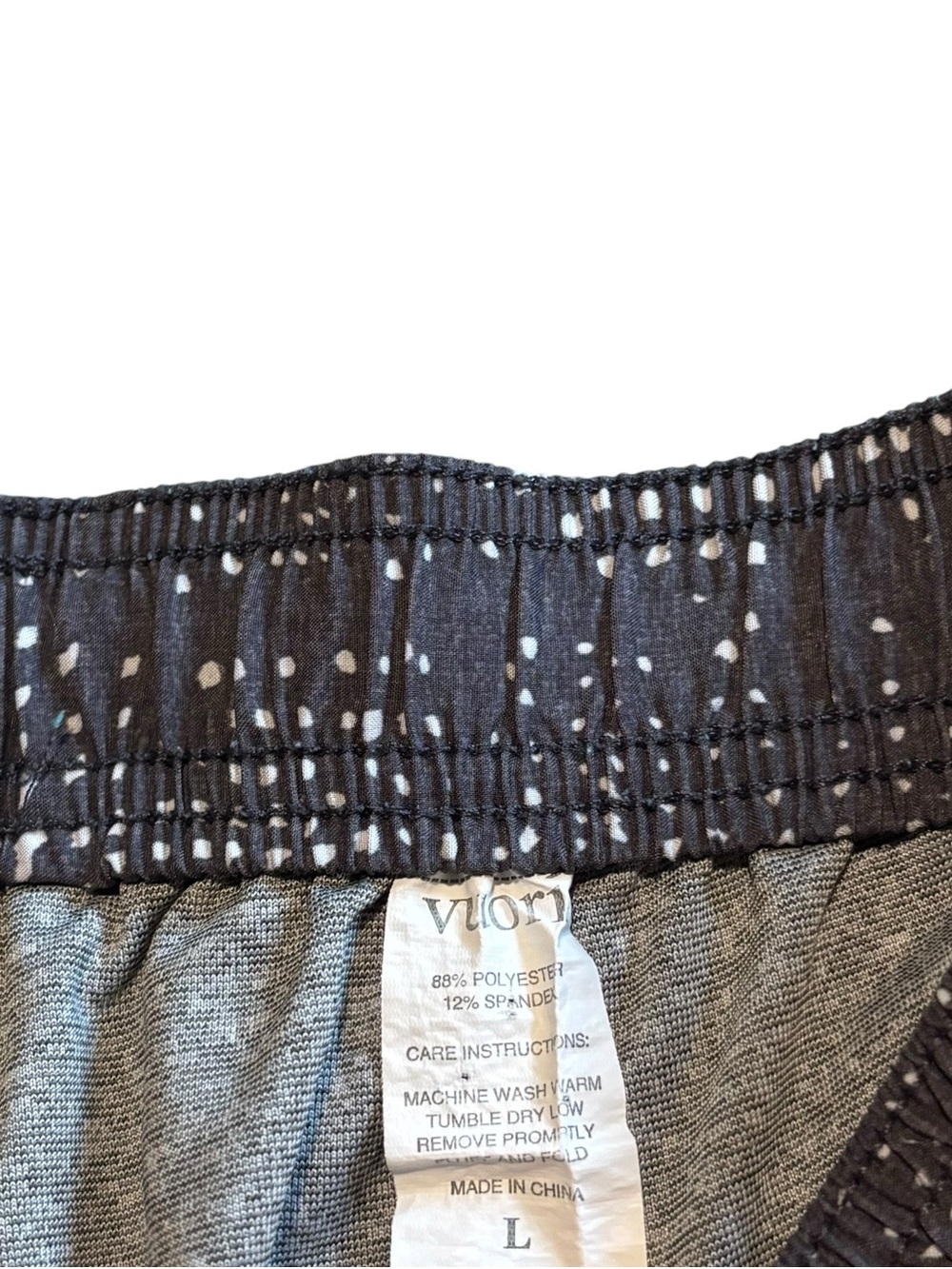 Vuori Kore Shorts Lined 9”L Men’s Size Large In Saltwater Red - Picture 7 of 9